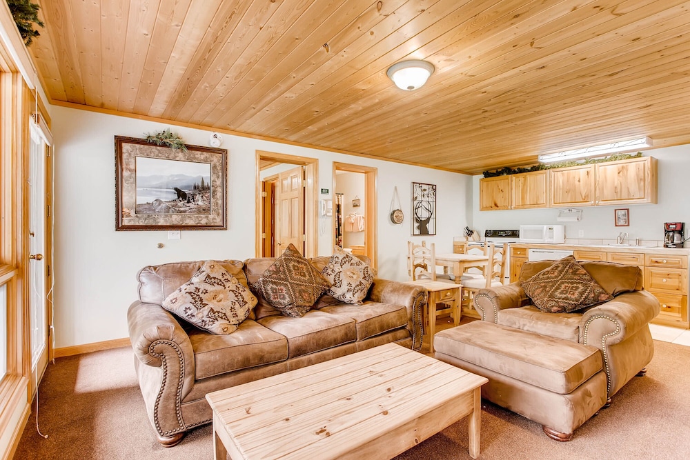 Estes Park Condos - Property Image 211