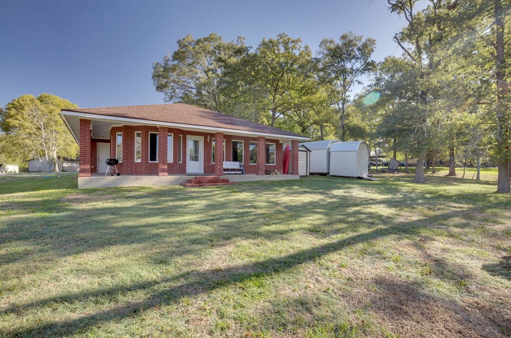 Huntsville Home w/ Boat Dock on Trinity River! view 5