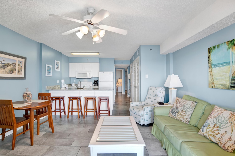 Tradewinds 1102