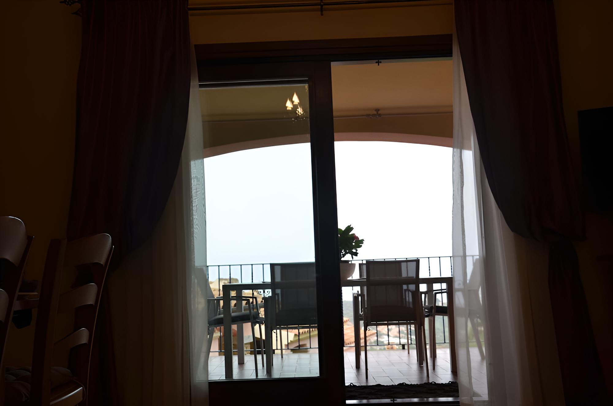 Trilocale 4 Posti Letto Vista Mare Fli-ros01 view 4
