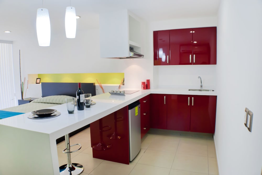 Ramada by Wyndham Acapulco Hotel  Suites - Property Image 55