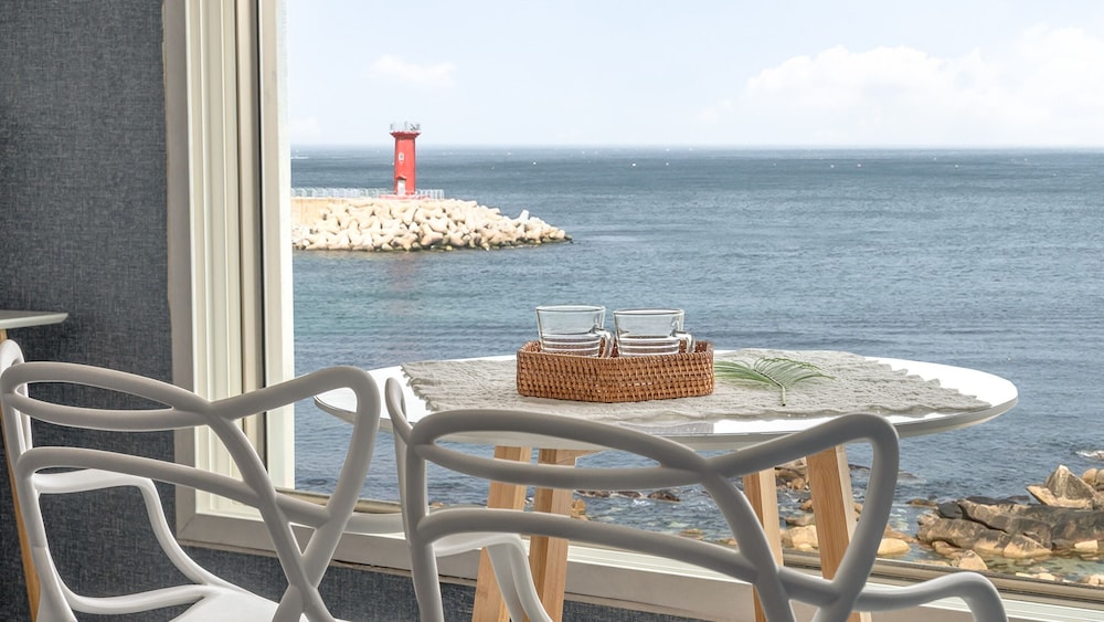 Goseong Napoli House Pension