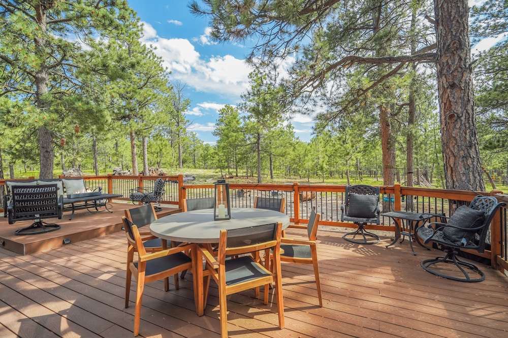 Buckskin Hideaway