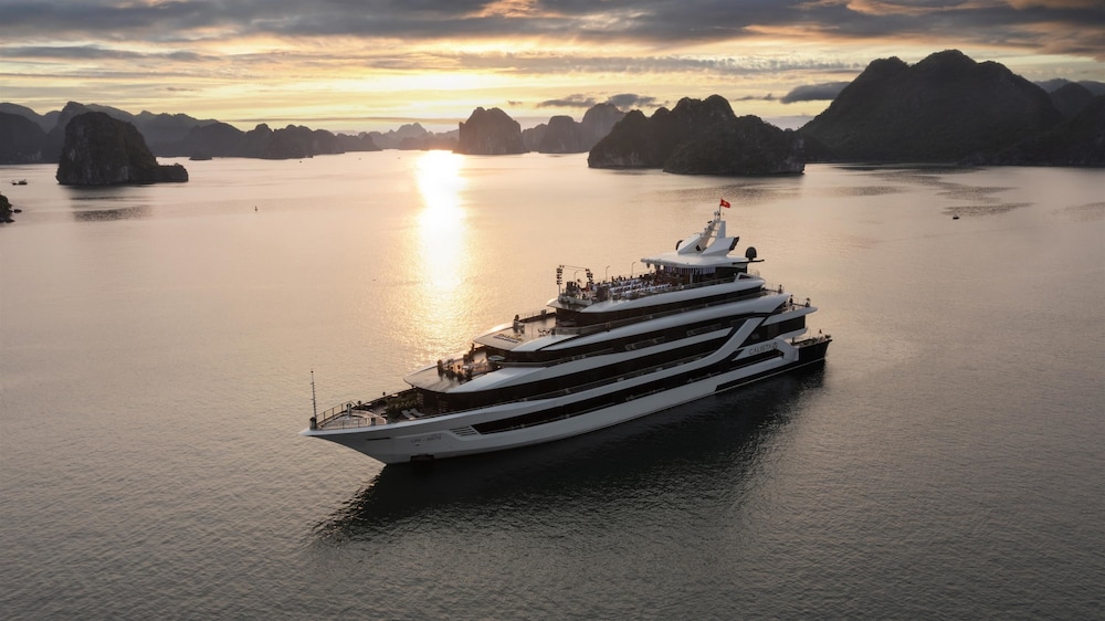 Calista Luxury Cruise