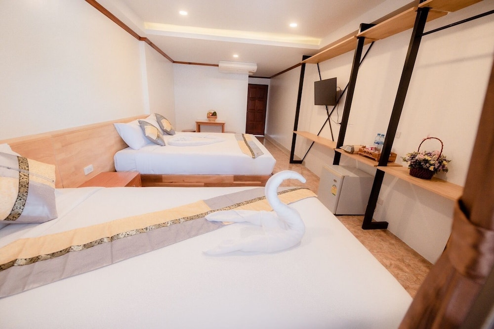 Coconut Grove Hotel Samui - Hostel