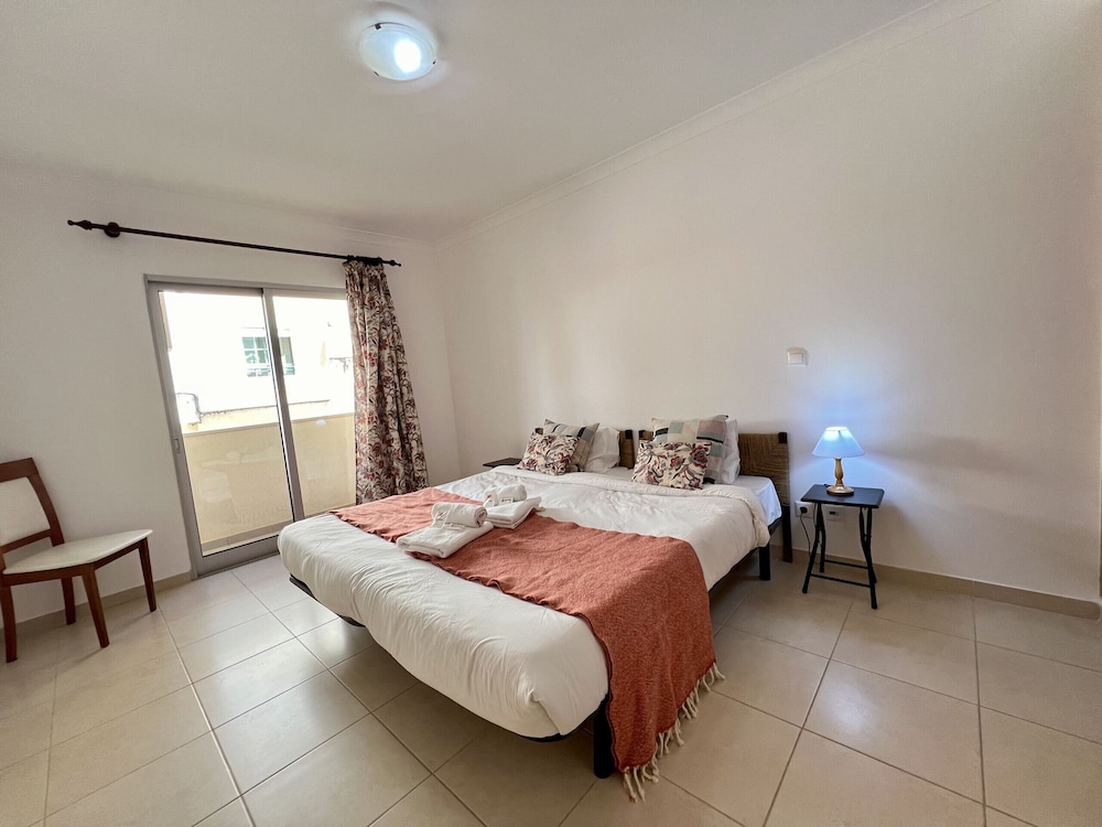 Monte Gordo Beach Ocean View 5 by Homing
