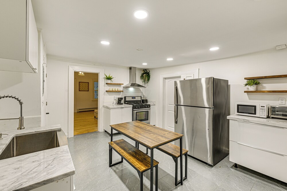 NYC Area Apartment on Hudson River!