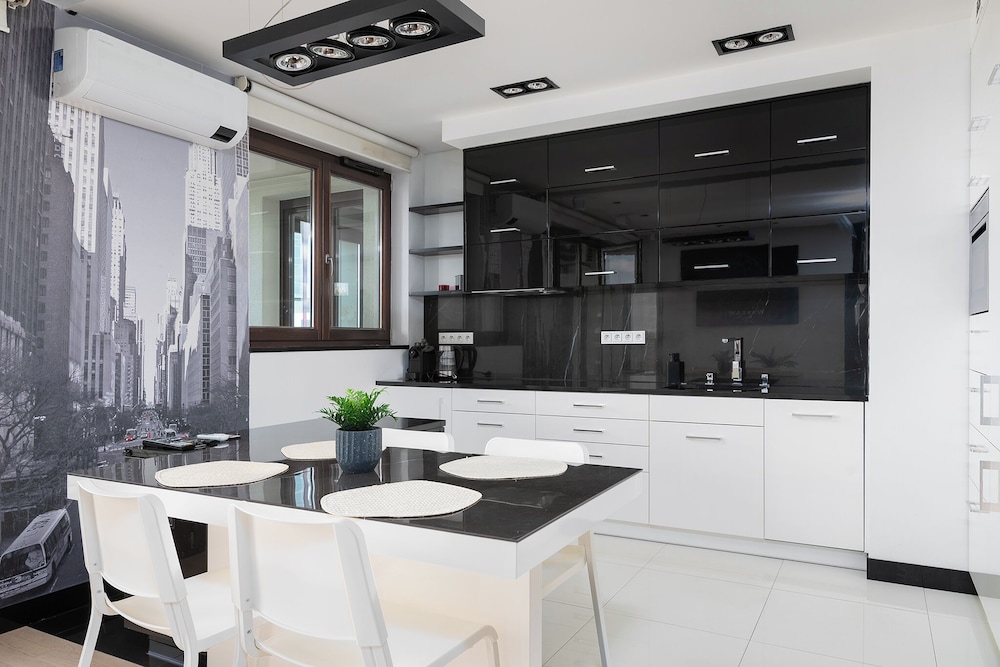 RentPlanet - Apartament Pokorna view 4