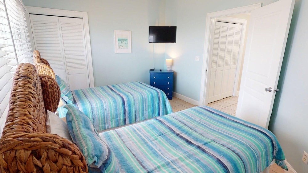 Bay View Villas 3 by Tybee Vacation Rentals