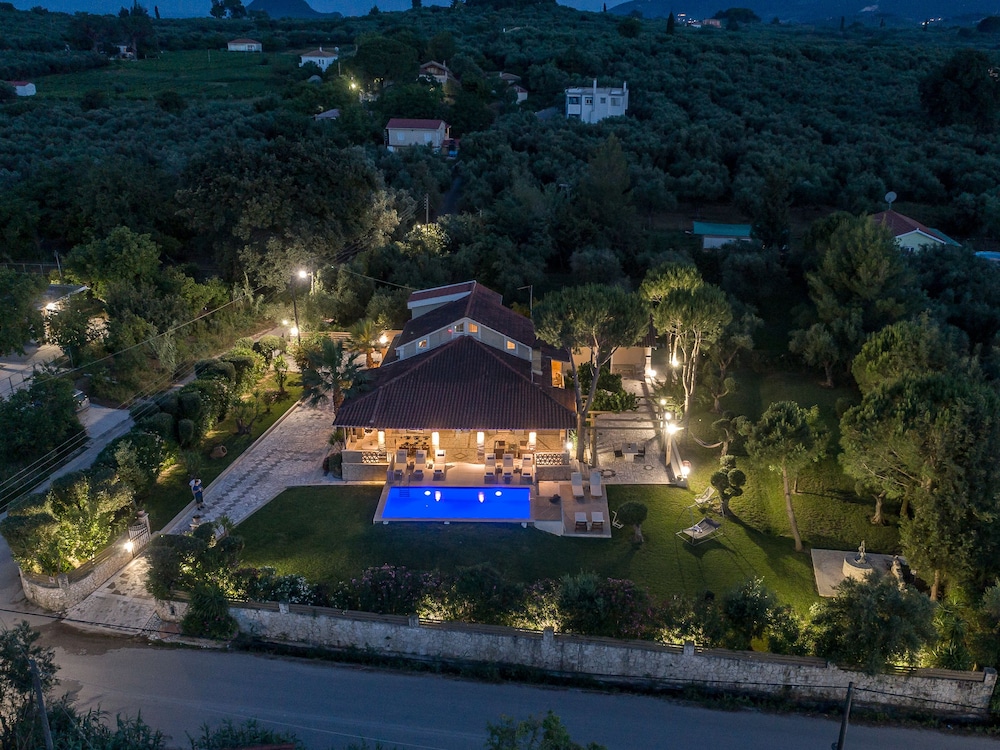 Luxury Dream Villa