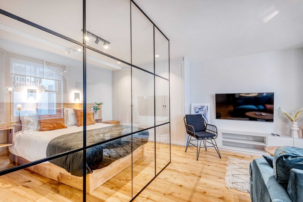 Coleherne Road Residence I view 3