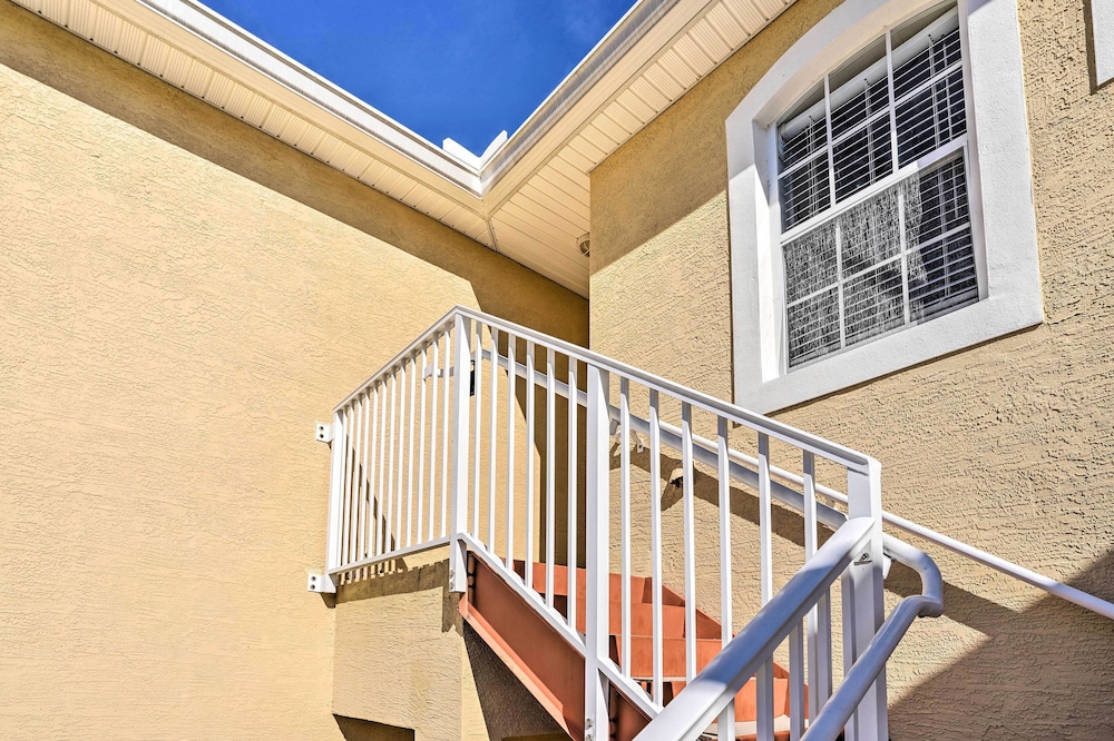 Poinciana Condo w/ Balcony & Resort Amenities view 5