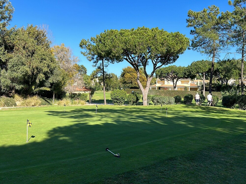 Delightful, Authentic Quinta with Swimming Pool near Beach & Towns