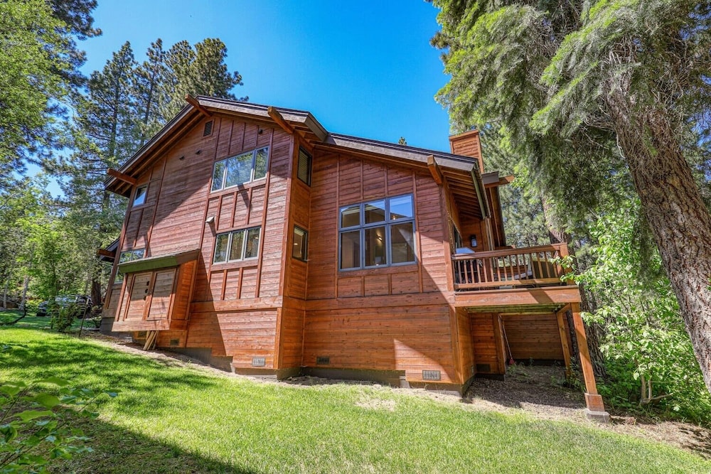 Serenity In Incline Village 3 Bedroom Townhouse