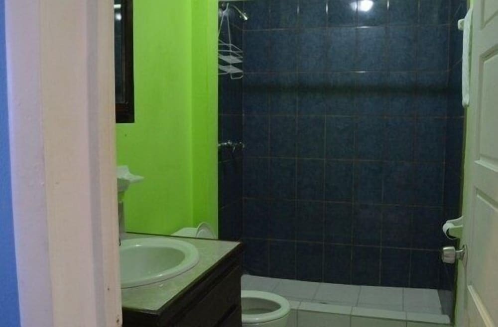 Sea Pearl Vacation Suites