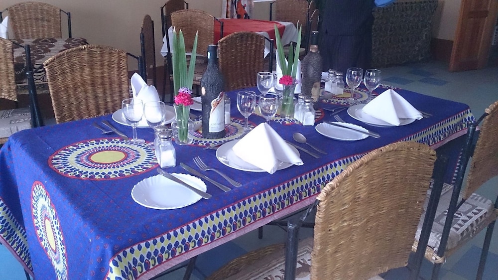 Taphe Guest House Resort