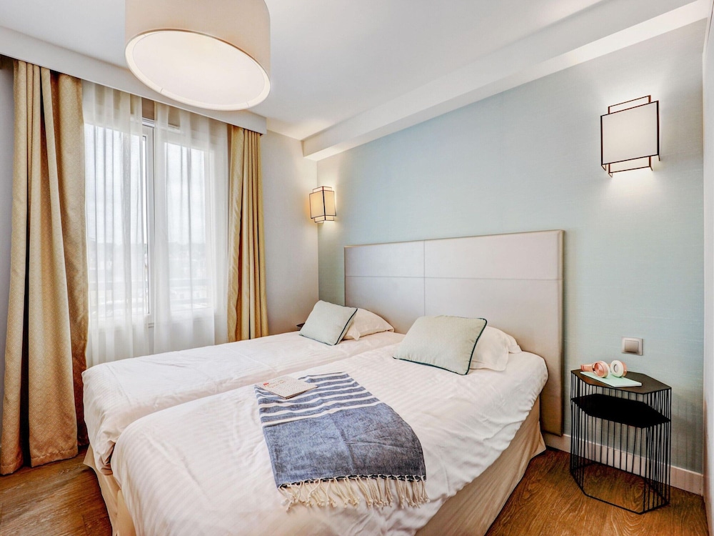 Apartment 8 Pers., Port View, Residence Presqu'ile de la Touques, Deauville view 2