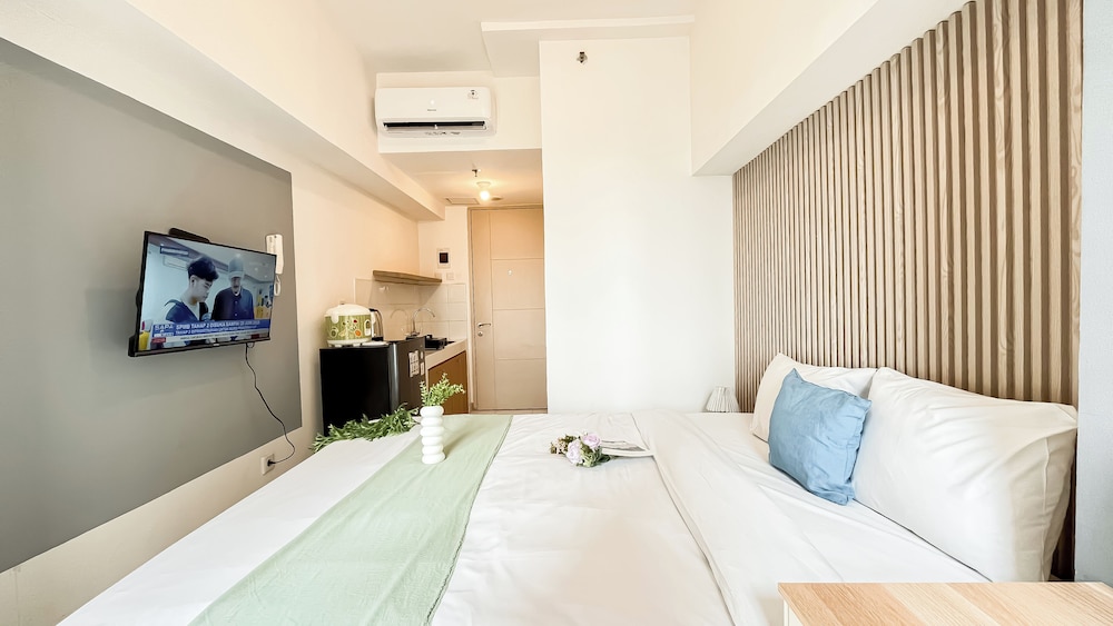 Nice Studio Near Tokyo Hub At Tokyo Riverside Pik 2 Apartment