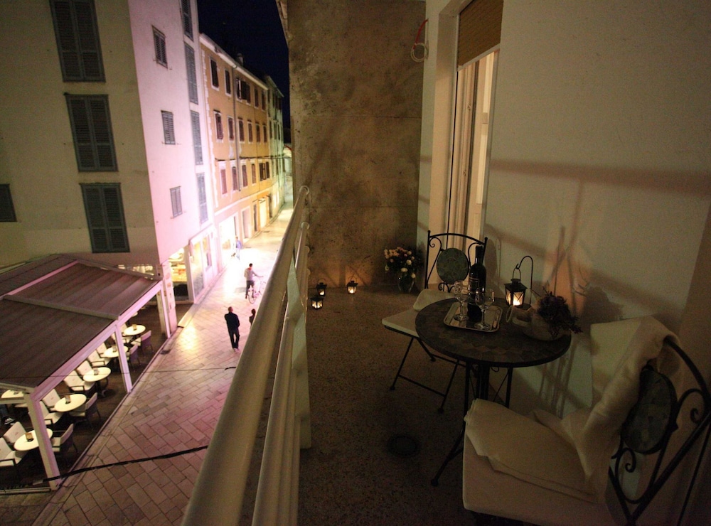 Old Town Zadar Cozy and Comfy Apartments