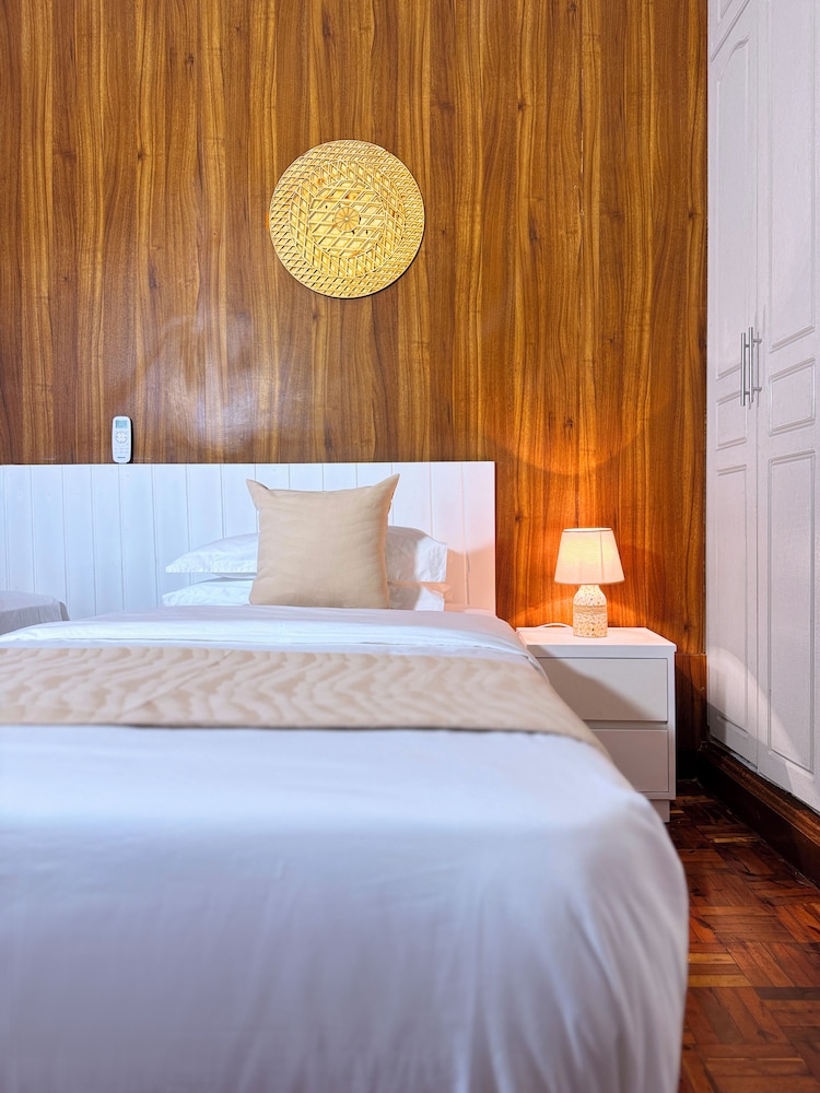Serene Stay Kayz Haven Kololo