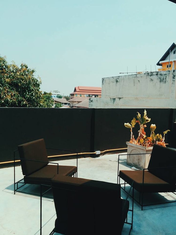 Haus Hostel