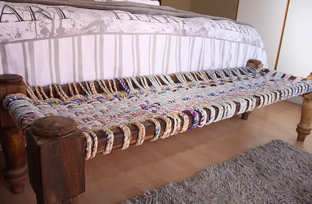 Airport Bed and Breakfast