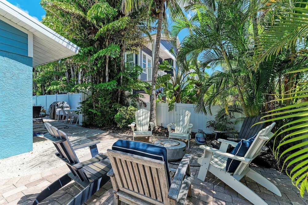 Anna Maria Island Blue Bella Bliss - Private Heated Pool
