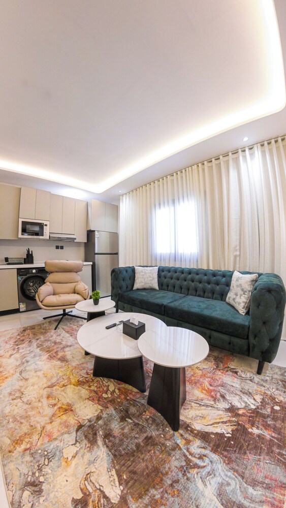 Hometel Rawda