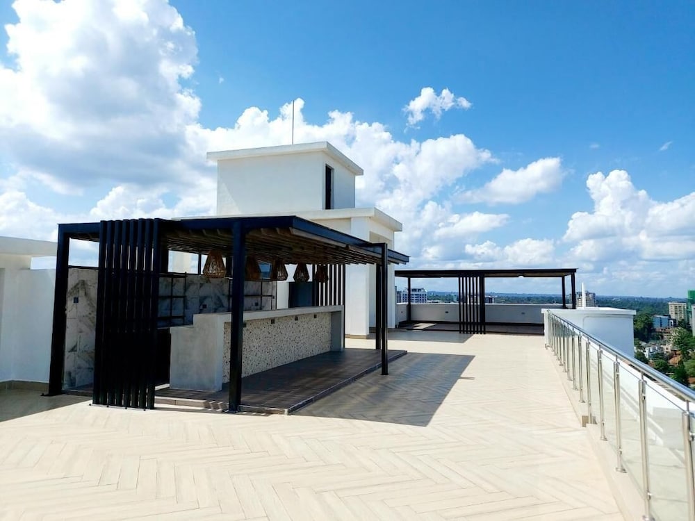 Luxurious Nairobi Condo With Rooftop Pool & Gym