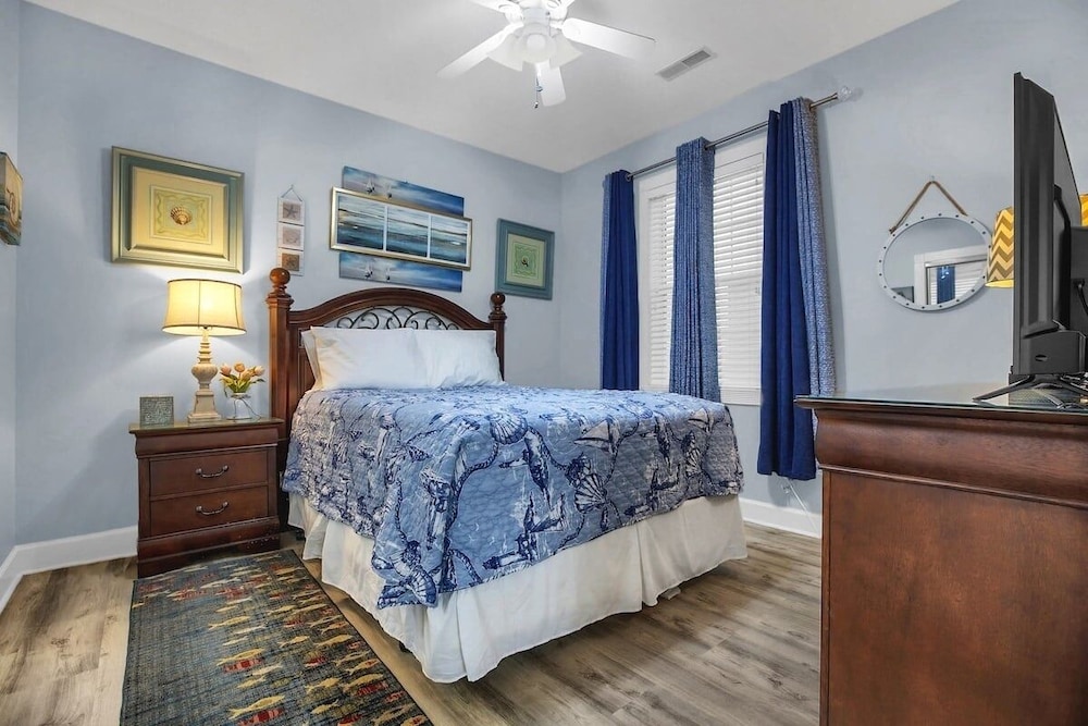 Magnolia Place 4705-102 2 Bedroom Condo