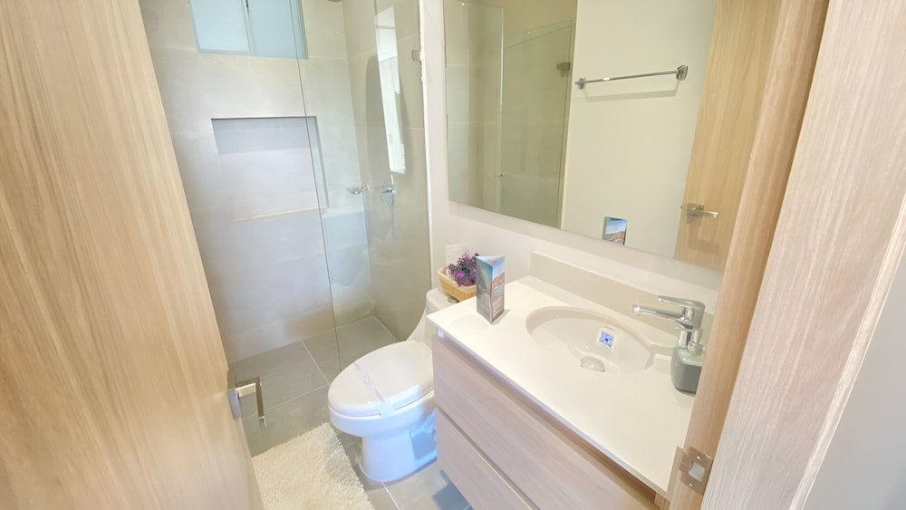salguero suite 313