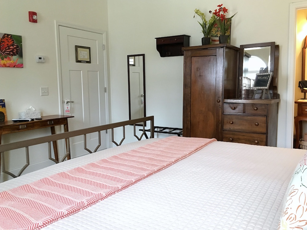 St Francis Cottage