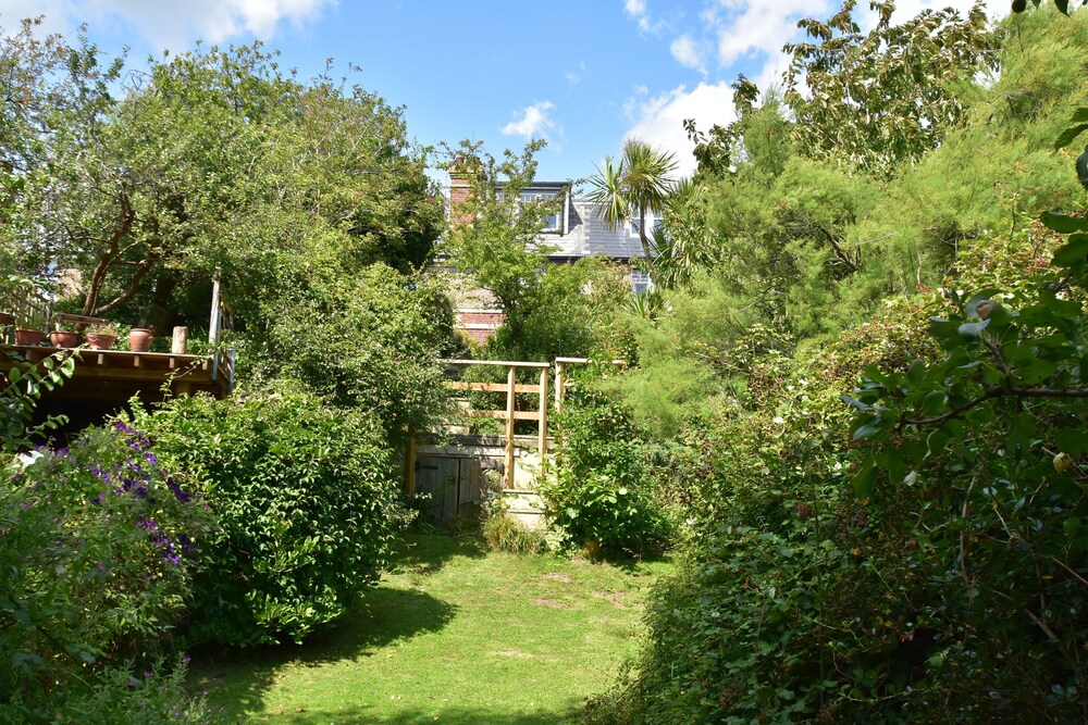 Hastings Vacations - Coastguards Cottage - Property Image 1