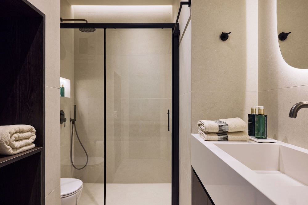 Olea Residence, Syntagma by Aura Homes