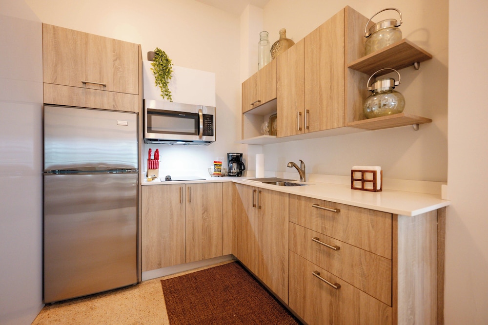 Santurce Urban Lodge
