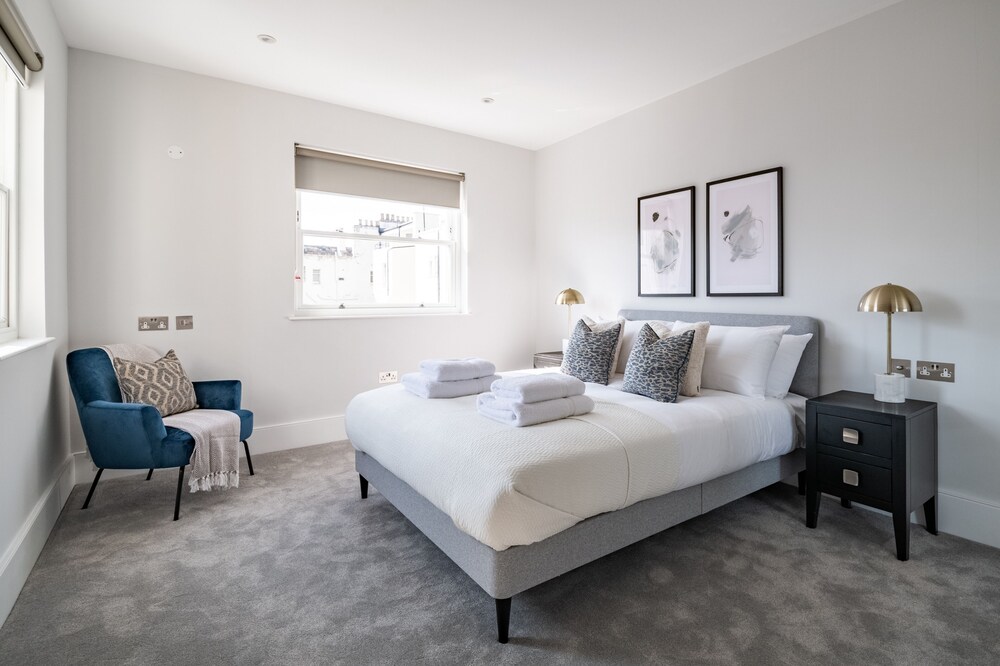 South Kensington Apartments