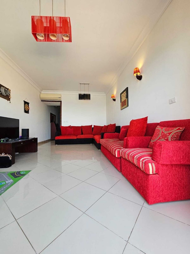 Stunning Sea View 1-bed Apartment in Hurghada