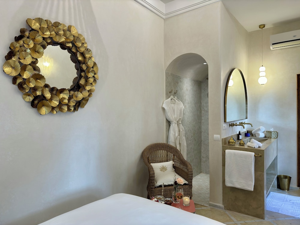 Riad LallaBaya
