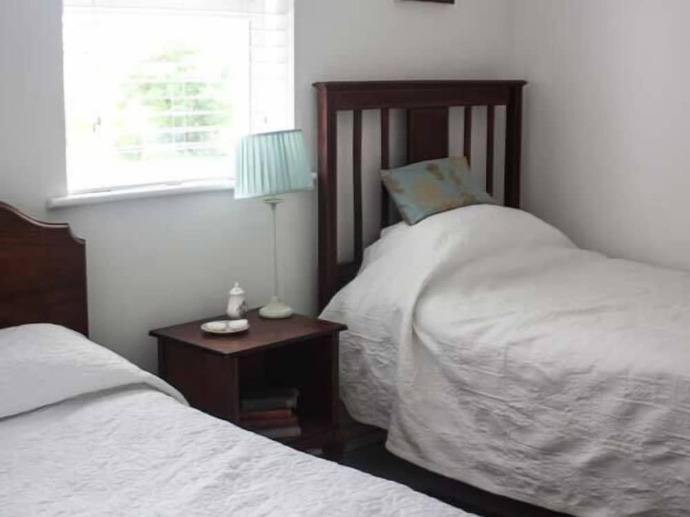 Greenhills Cottage 2 view 2