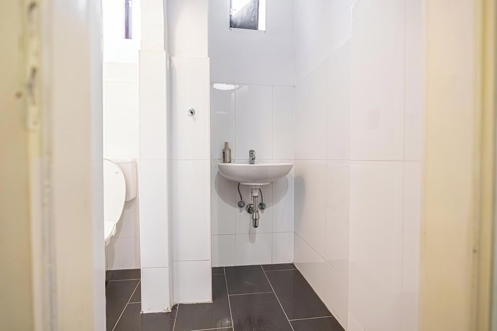 Cozy 4BR Apt Garden Close to Danube