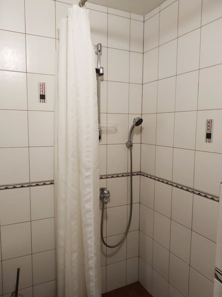 Kirovskie Dachi Motel