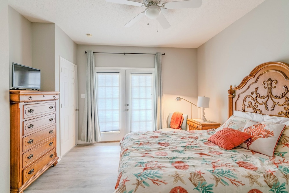 Legacy Villa 2604 - 2 Bedroom 2 Bath With Garage in Beachside Neighborhood