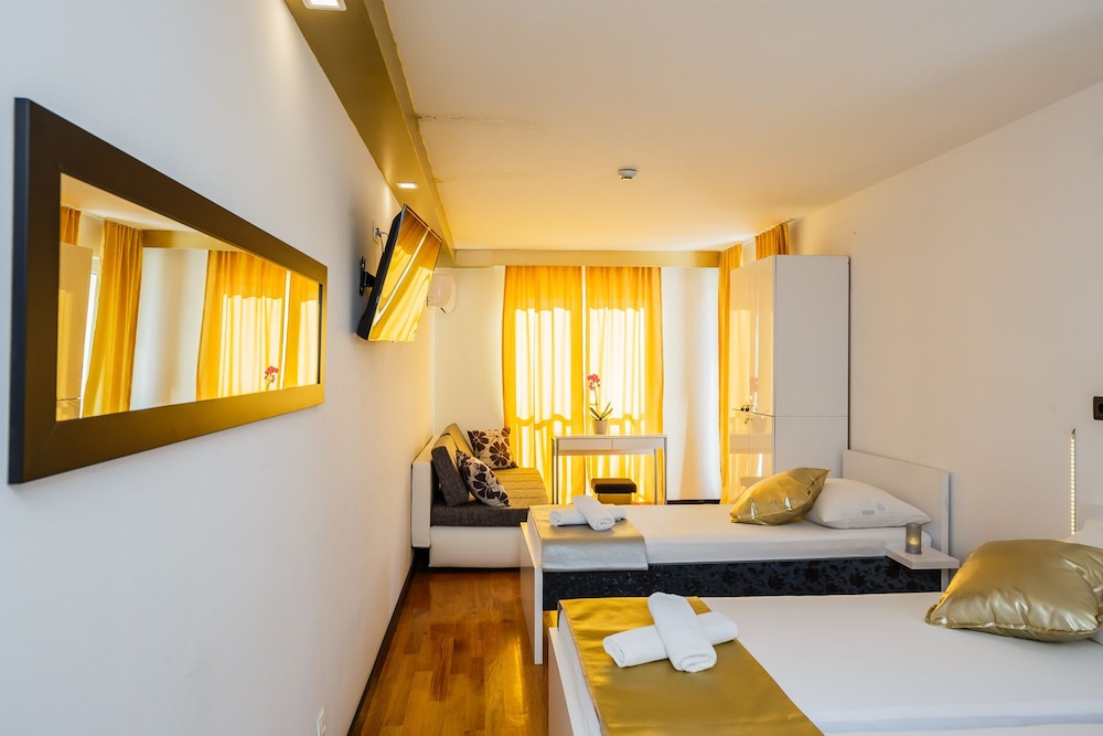 All Saints B&B Kastela