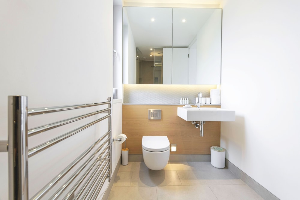 Accomodo London Waterloo - Luxury & Spacious Triplex Penthouse on Southbank