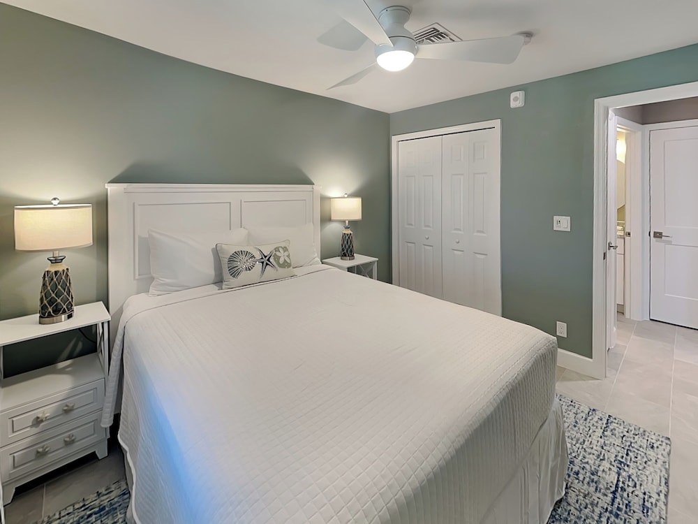 Seaside 5 by Distinctive Beach Rentals