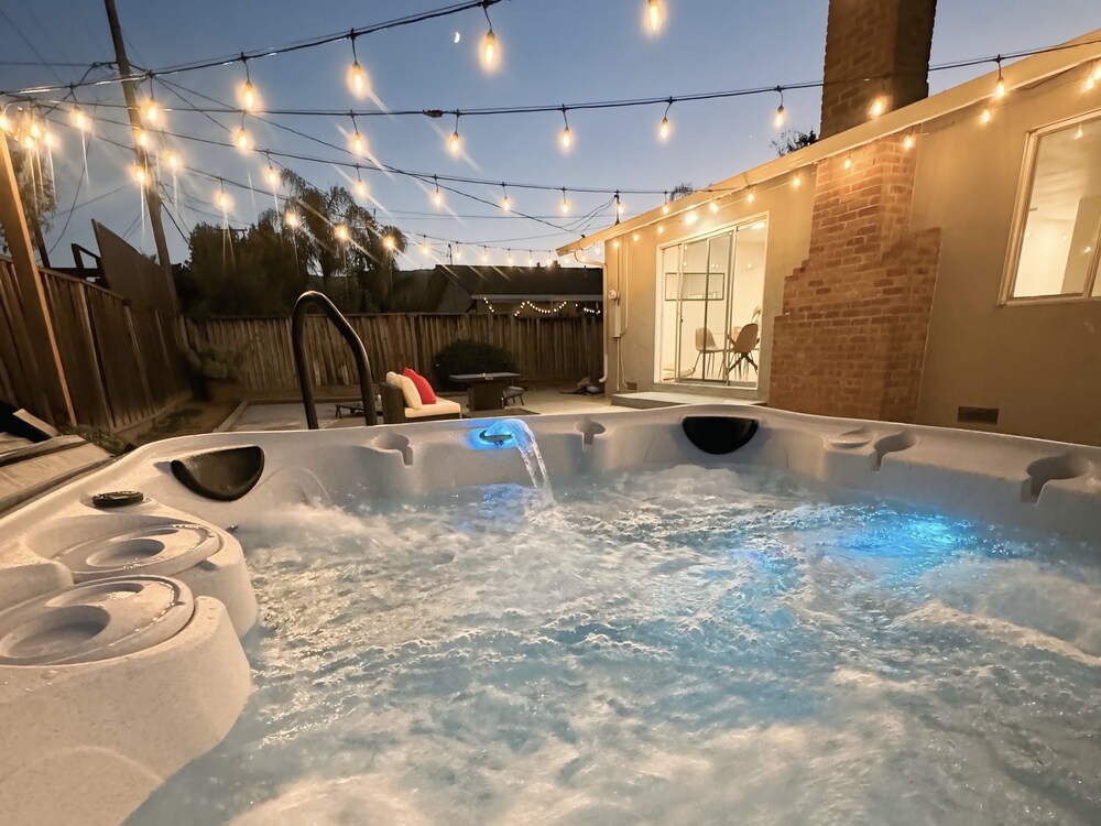 Charming Vintage Retreat In The Heart Of San Jose 3 Bedroom Home