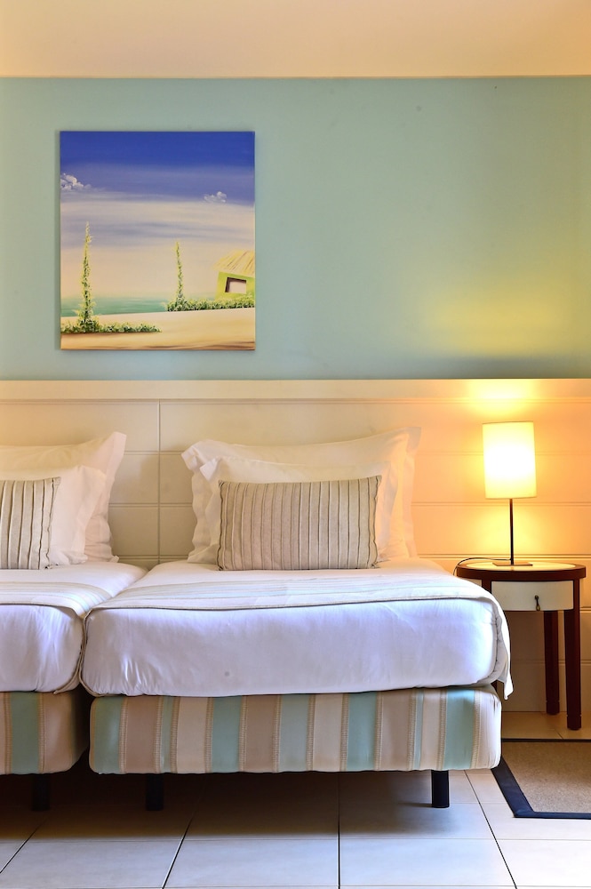 Porto Santo Vacations - Pestana Porto Santo Beach Resort  Spa - Property Image 52