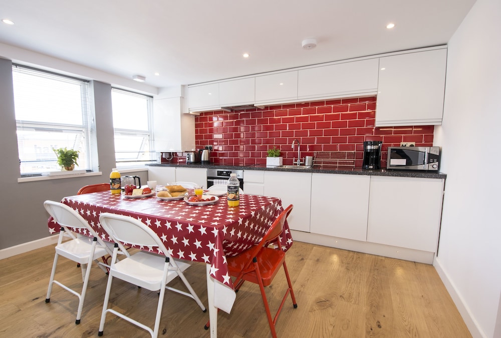 Two Bedroom Flat-Heart of London