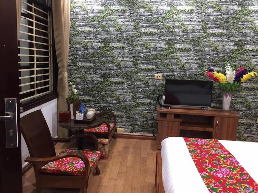 Dollar Homestay & Travel