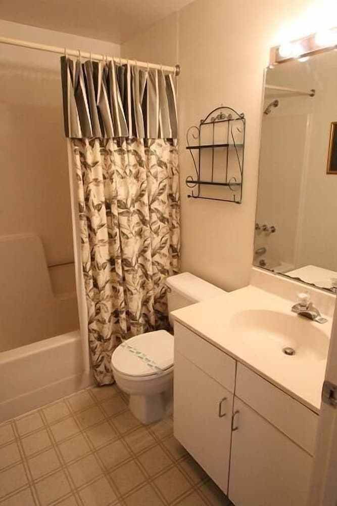 Wilmington Avenue 50 #312
